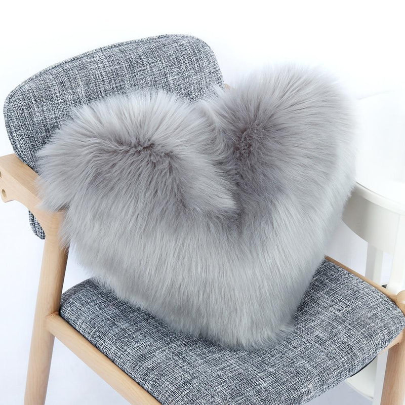 Coussin Coeur Fourrure | Housse Déco