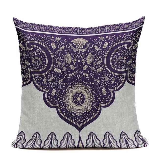 Coussin Mauve et Blanc